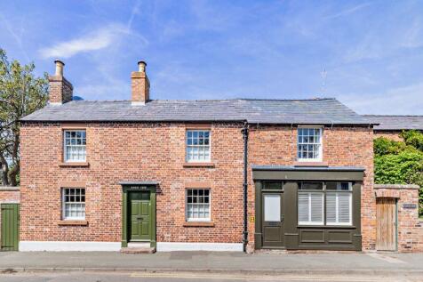 High Street, Tattenhall 4 bed detached house for sale