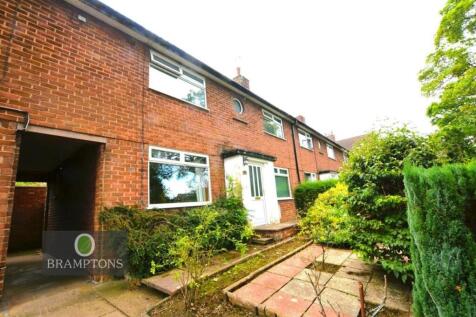 3 bedroom town house for sale
