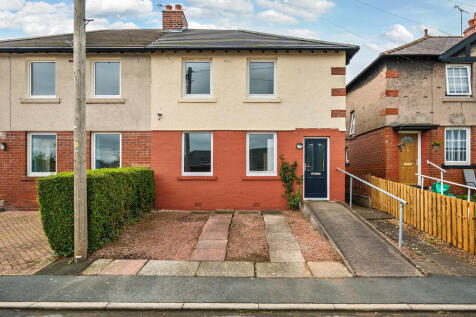 3 Warwick Place, Penrith, Cumbria... 3 bed semi