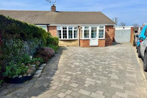 1 bedroom semi-detached house for sale