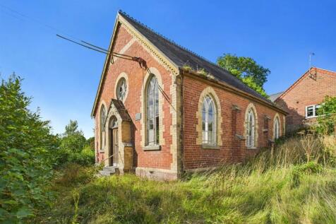 Pont Robert, Meifod 3 bed detached house for sale