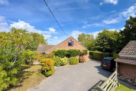 Drove Lane, Market Lavington... 5 bed detached house for sale