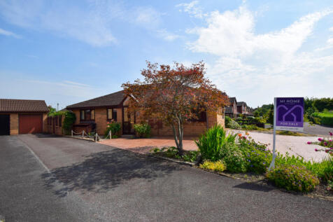 3 bedroom bungalow for sale