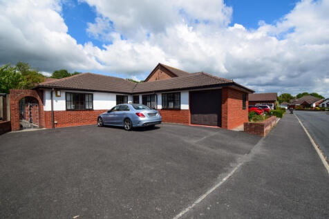 3 bedroom bungalow for sale