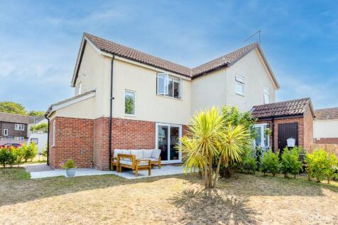 2 bedroom house for sale