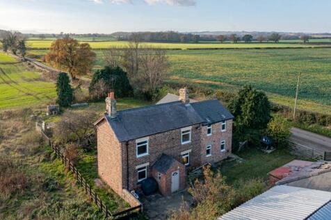 4 bedroom farm house for sale