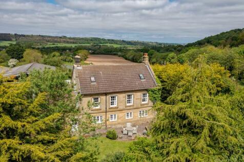 Aysdale Gate Farm 5 bed equestrian property for sale