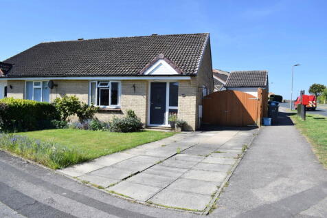 2 St. Anthonys Avenue, Northallerton... 2 bed semi