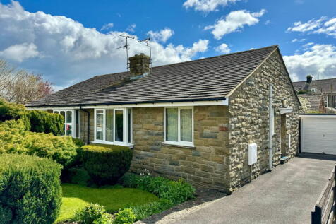 2 bedroom semi-detached bungalow for sale