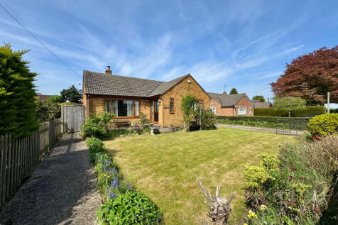 Hackforth Road, Little Crakehall... 3 bed detached bungalow for sale