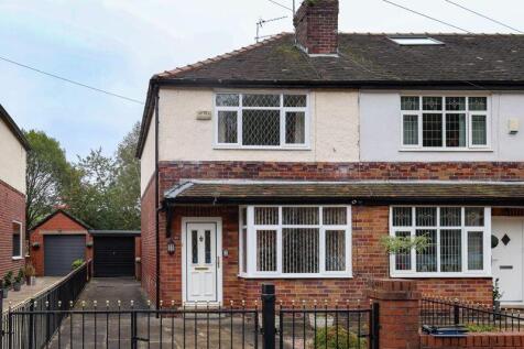 Huddersfield Road, Newhey OL16 3QD 2 bed end of terrace house for sale