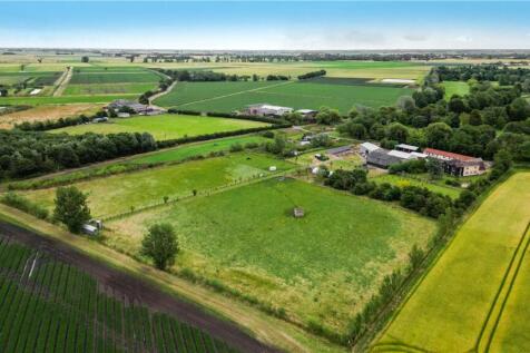 Sidings Farm, Fen Road, Pidley... 4 bed house for sale