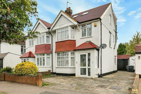 5 bedroom semi-detached house for sale