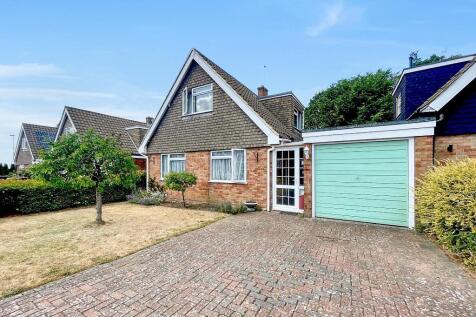 Knighton Close, South Croydon, CR2 6DP 4 bed detached house for sale