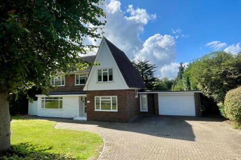 Hillbury Close, Warlingham, Surrey... 4 bed detached house for sale