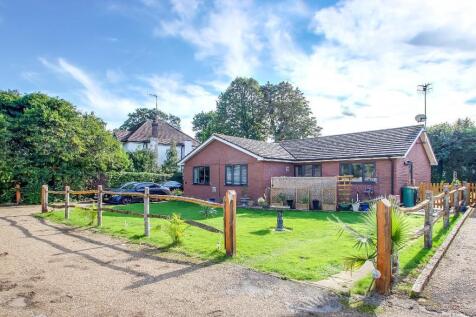 Warltersville Way, Horley, Surrey... 4 bed bungalow for sale