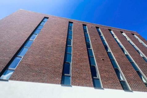 at Sky Gardens, Sky Gardens... 2 bed apartment for sale
