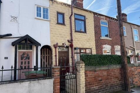 2 bedroom terraced house for sale