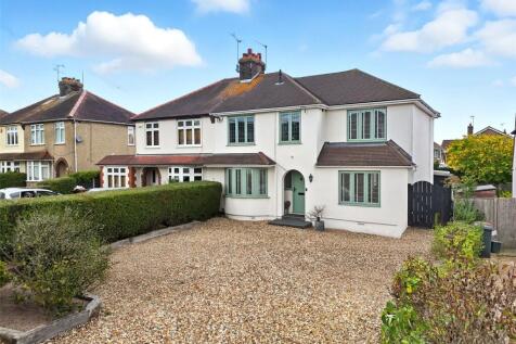 4 bedroom semi-detached house for sale