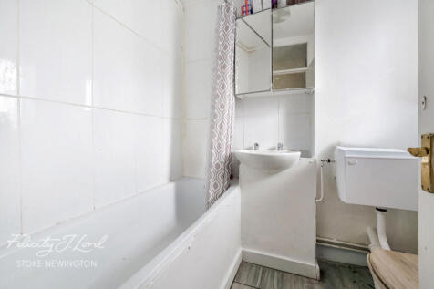 Sandbrook Road, London 1 bed flat for sale