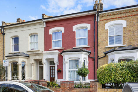 Dynevor Road, London N16 3 bed terraced house for sale