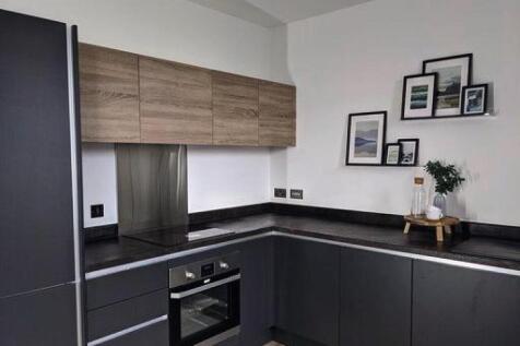 JOHNSONS SQUARE, Oldham Road... 2 bed apartment for sale