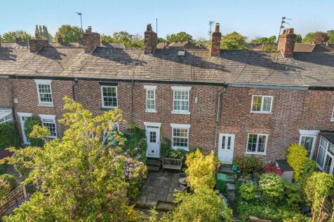 2 bedroom cottage for sale