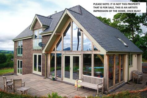 Detached house for sale