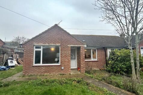 Consul Close, Herne Bay, CT6 8EB 2 bed semi