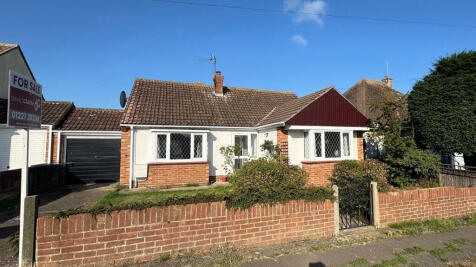 Coventry Gardens, Herne Bay, CT6 6SD 2 bed detached bungalow for sale