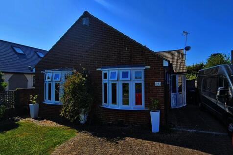 Bishopstone Lane, Herne Bay, CT6 6RJ 2 bed detached bungalow for sale