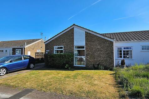 Radnor Close, Herne Bay, CT6 7UE 2 bed semi