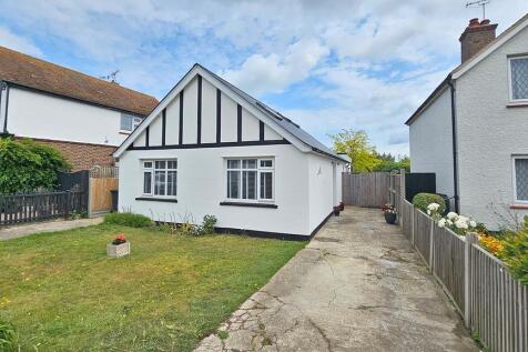 Reculver Road, Herne Bay, CT6 6QA 2 bed detached bungalow for sale