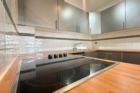 1 bedroom flat for sale