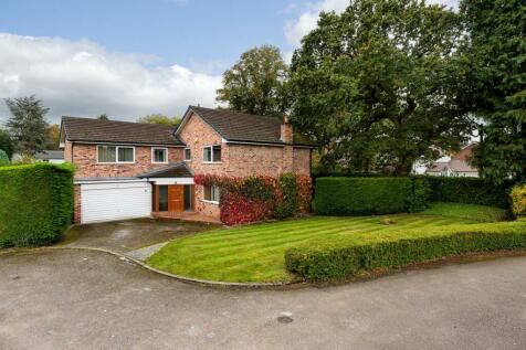 5 bedroom detached house for sale