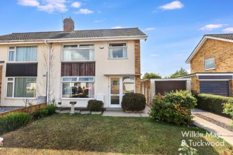 Stafford Road, Bridgwater TA6 3 bed semi