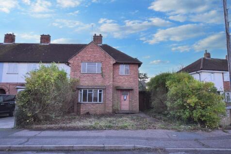 3 bedroom end of terrace house for sale