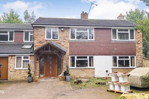 5 bedroom detached house for sale