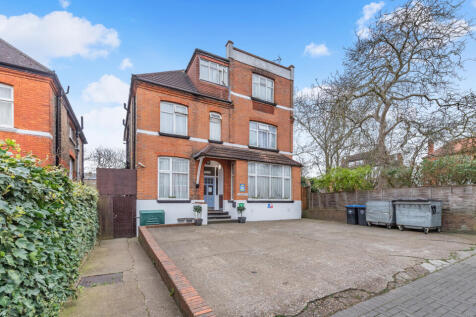 15 bedroom block of apartments for sale