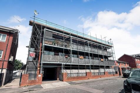 8 bedroom block of apartments for sale