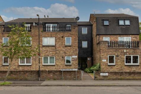2 bedroom flat for sale