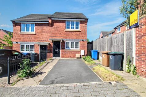 2 bedroom semi-detached house for sale