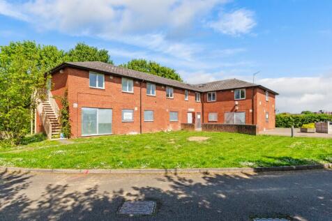 15 bedroom block of apartments for sale