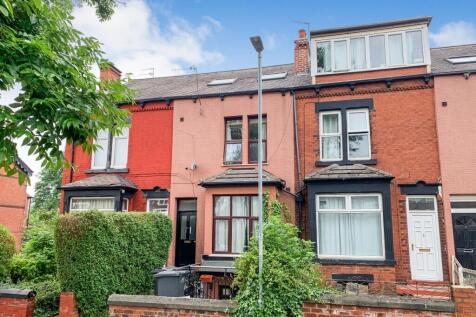 7 bedroom terraced house for sale