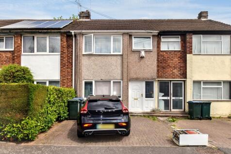 3 bedroom terraced house for sale