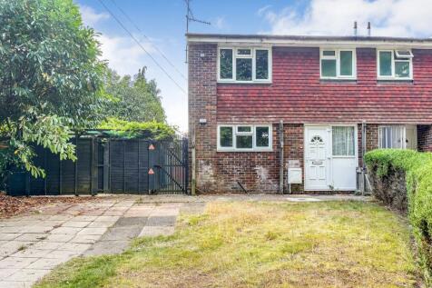 3 bedroom end of terrace house for sale