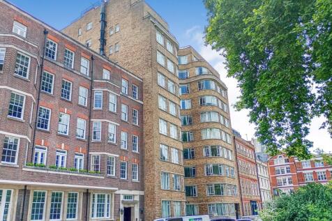 Studio flat for sale