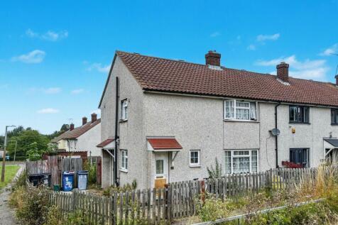1 bedroom ground floor maisonette for sale