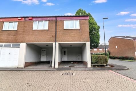 2 bedroom end of terrace house for sale