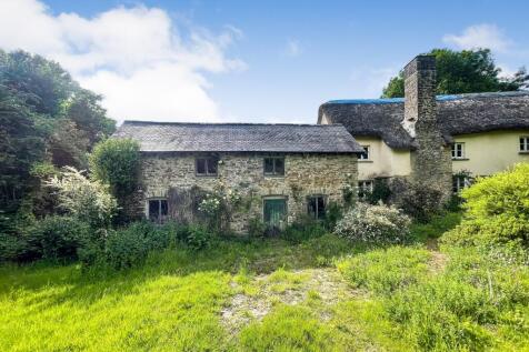 2 bedroom detached house for sale